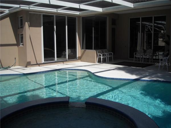 PINNACLE AT COBBS LANDING