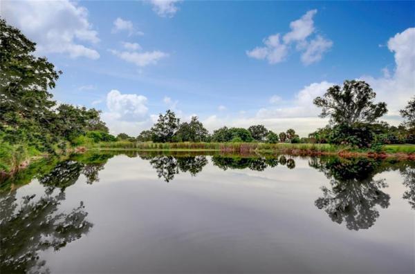 CLOISTERS AT BARDMOOR