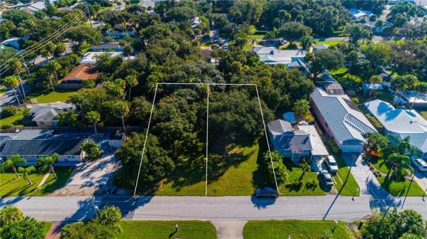 DETWILERS N 650 FT LT 02 16 17 34 NEW SMYRNA BEACH