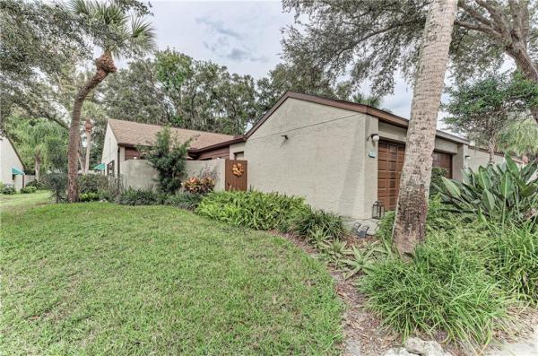 FORTY THREE WEST OAKS CONDO