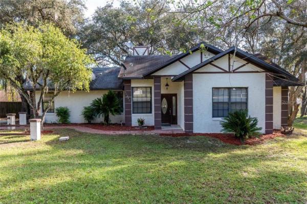 CARLTON VILLAGE PARK