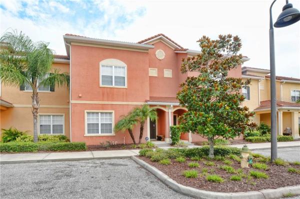 PARADISE PALMS RESORT P1