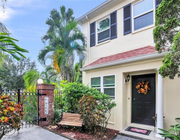 PARK PLACE A CONDOMINIUM