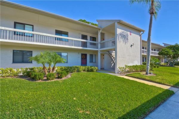 EAST LAKE WOODLANDS CONDO