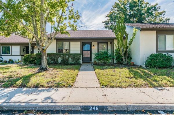 VILLAS OF BEACON GROVES