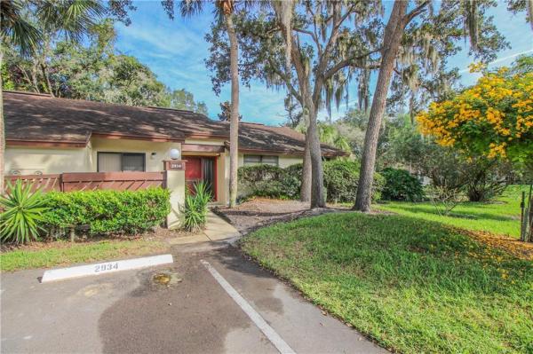 STRATHMORE GATE-EAST