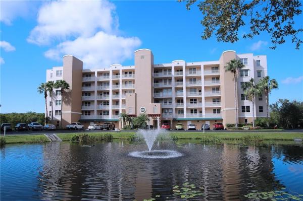 SHORES OF LONG BAYOU CONDO