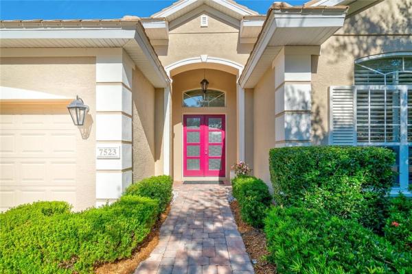 UNIVERSITY PARK GOLF & COUNTRY CLUB