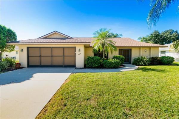 ROTONDA WEST PEBBLE BEACH