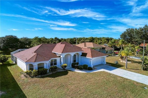 ROTONDA WEST LONG MEADOW