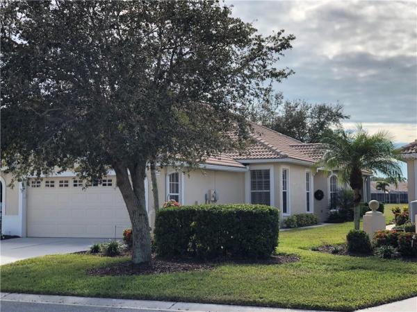 PELICAN POINTE GOLF & COUNTRY CLUB