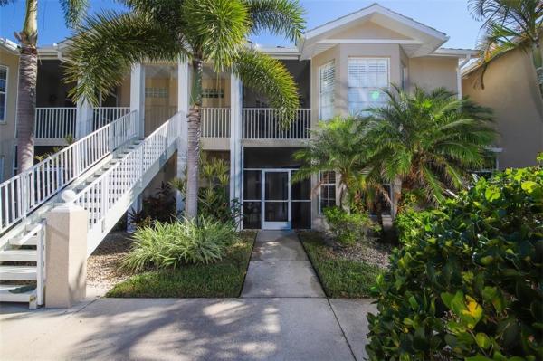 FAIRWAY GLEN ST ANDREWS PARK