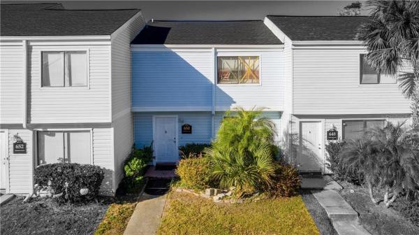 COUNTRY WALK AT ALTAMONTE SPGS A CONDO