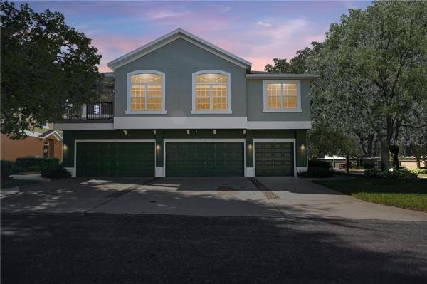 OVERLOOK/PARKSIDE CONDO