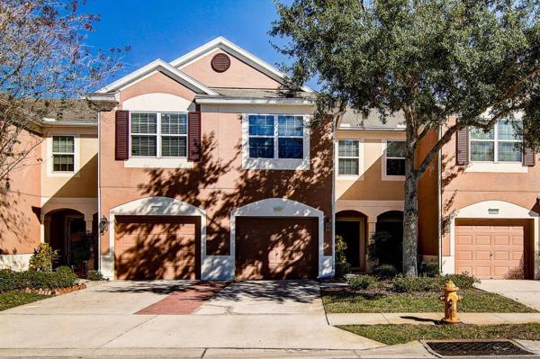 BAY AT CYPRESS CREEK