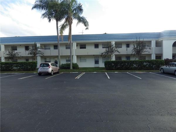 BELLEAIR OAKS CONDO BLDG 4, UNIT 412