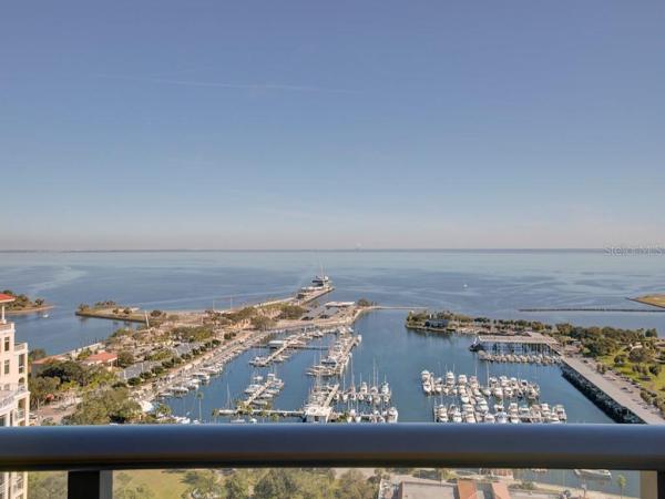 ONE ST PETERSBURG CONDO