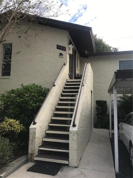 MAGNOLIA SQUARE CONDO INC