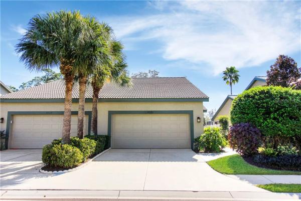 ROSEDALE 8 WESTBURY LAKES