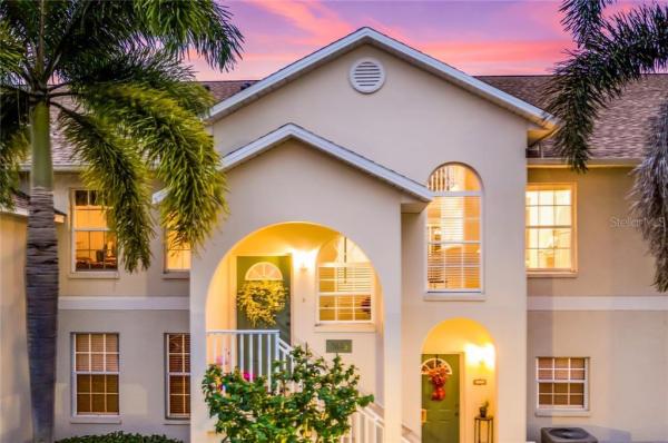 PINESTONE AT PALMER RANCH