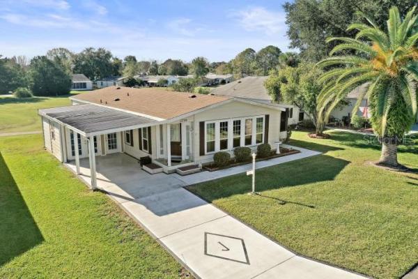 LADY LAKE, ORANGE BLOSSOM GARDENS