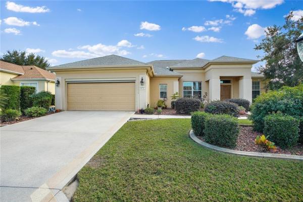 SPRUCE CREEK COUNTRY CLUB ECHO GLEN PH 01