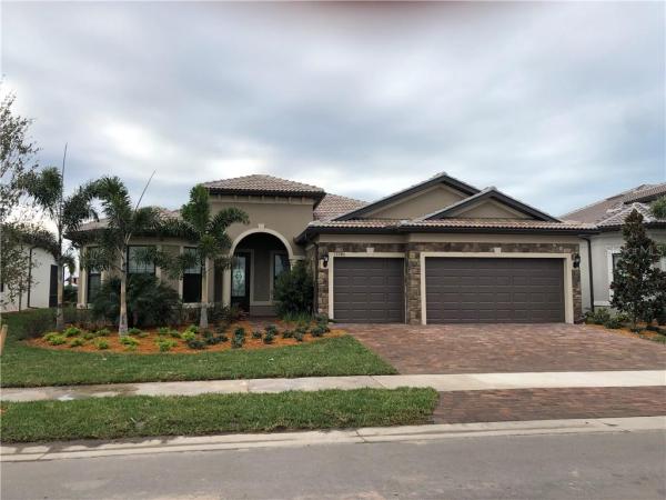 ISLANDWALK AT THE WEST VILLAGES PH 7