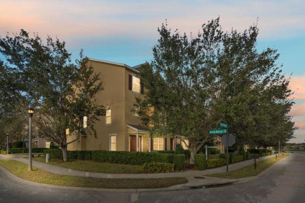 LEGACY PARK RESIDENTIAL TOWNHOME A REP