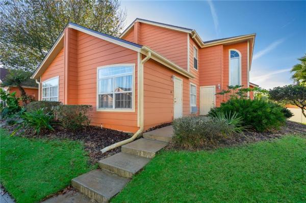 ISLAND CLUB WEST PH 01