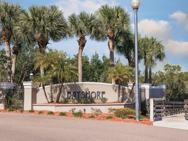 BAYSHORE TWNHS
