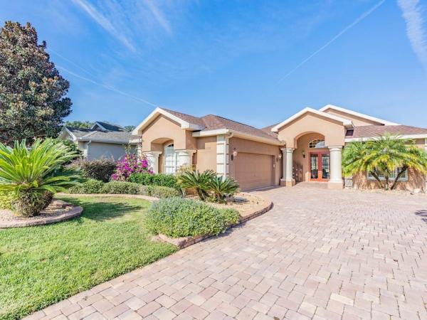 LAKE JOVITA GOLF AND COUNTRY CLUB