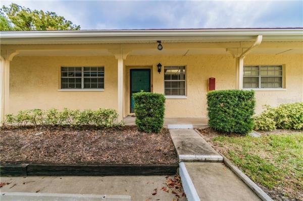 WOODLAND VILLAS CONDO 1