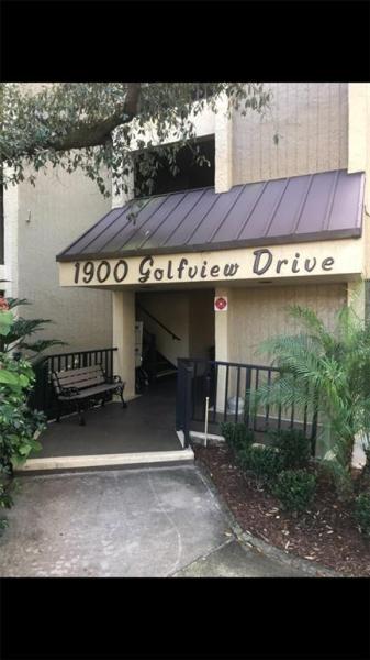 GREEN DOLPHIN PARK MID-RISE CONDO