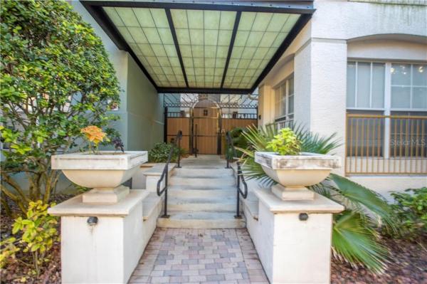 THE MADISON AT SOHO CONDOMINIU