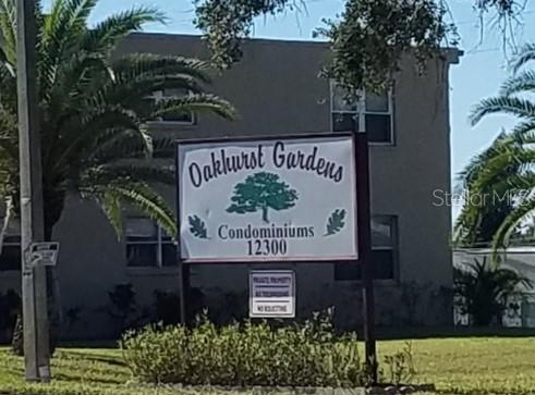 OAKHURST GARDEN APARTMENTS