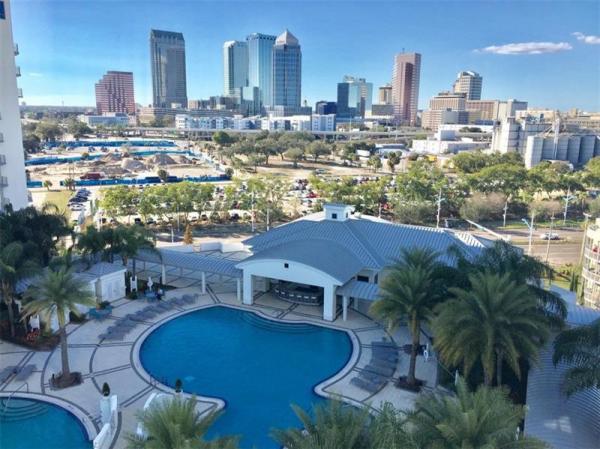 TOWERS OF CHANNELSIDE CONDO