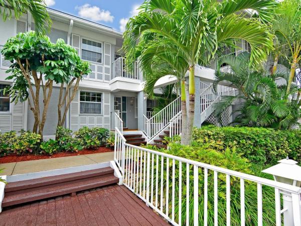 EDGEWATER POINTE AT PERICO BAY