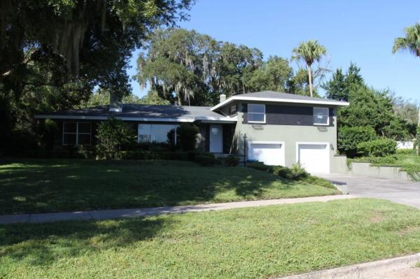 LAKE KNOWLES TERRACE