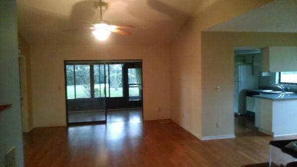 LANCASTER 04 CONDO PH 01