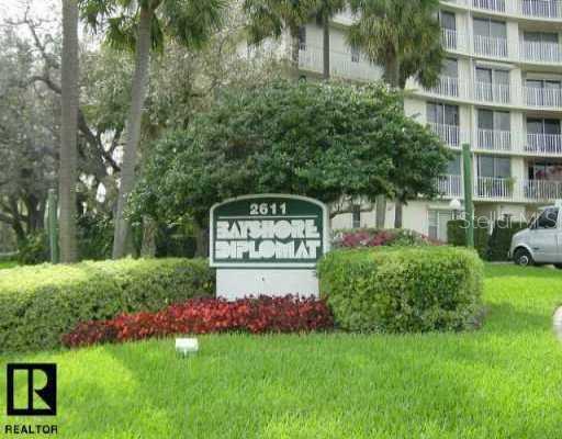 BAYSHORE DIPOLMAT CONDO