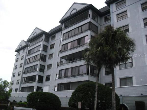 FEATHER POINTE I CONDO