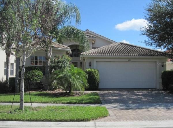 VALENCIA LAKES PH 02