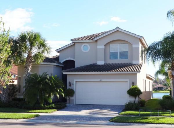 VALENCIA LAKES PH 02