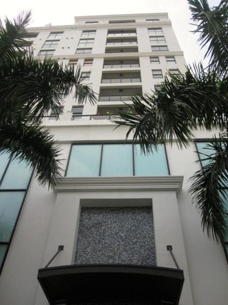 WALKER-WHITNEY PLAZA CONDO