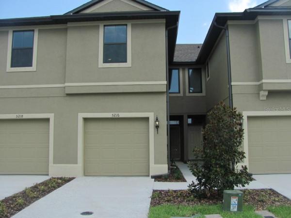 BROADWAY CENTER TOWNHOMES