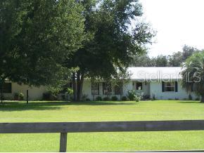 Fairfield Oaks - фото