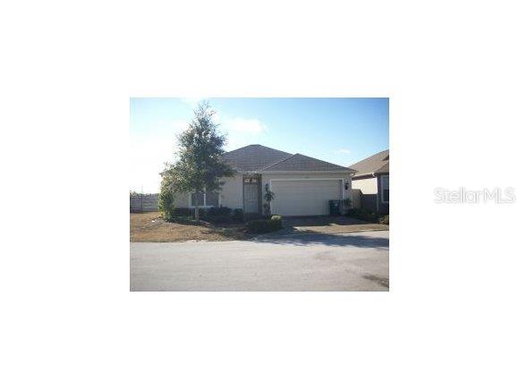 Villas At Paddock Park