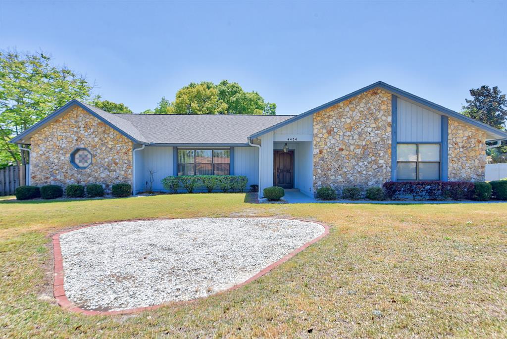 Stonewood Est - фото