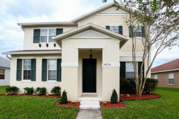 AVALON PARK VILLAGE 06