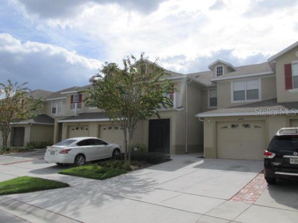 TWNHOMES FLORA RIDGE P2